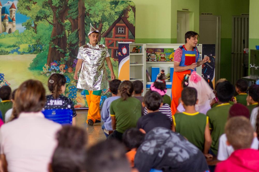 Projeto Cantinho da Leitura realizou contação de histórias para