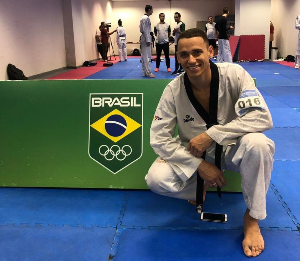 Descrição: Resultado de imagem para icaro miguel taekwondo