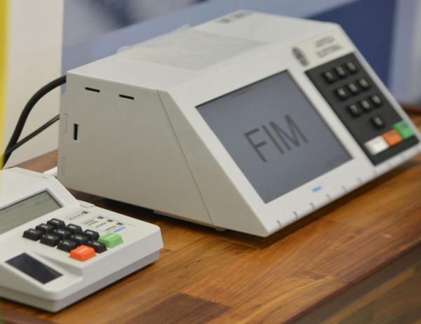 TSE garante segurança da urna eletrônica, mas peritos criminais apontam vícios e falhas no sistema (José Cruz/Arquivo/Agência Brasil)