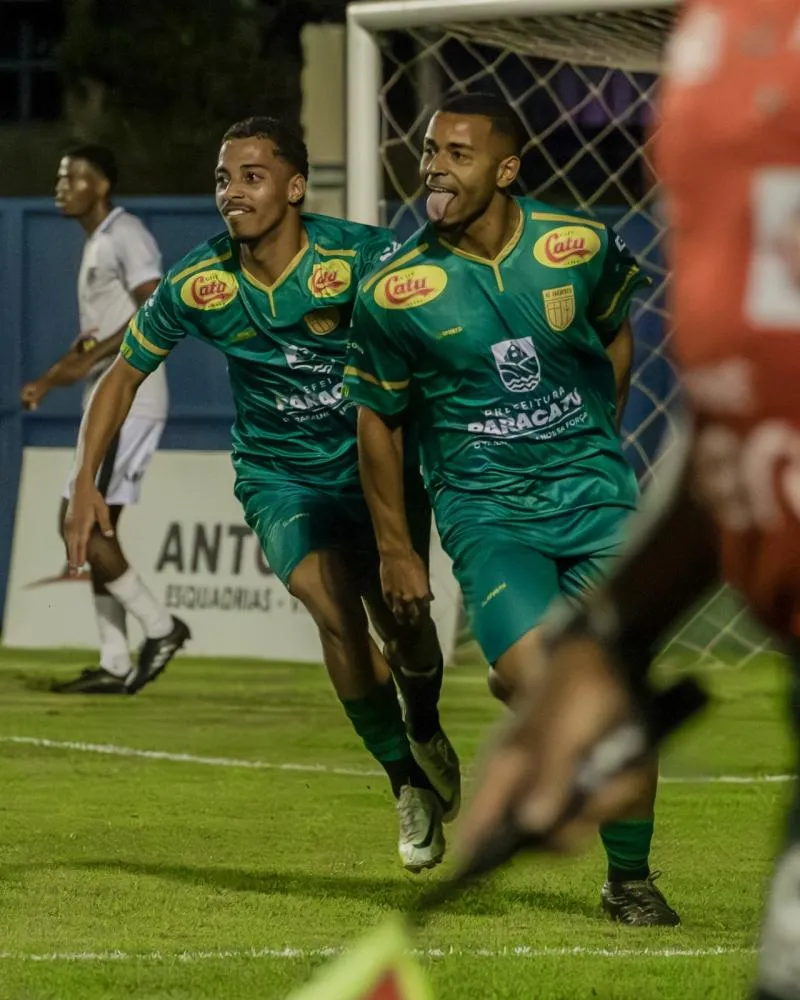 Victor Hugo Kos I AE PARACATU