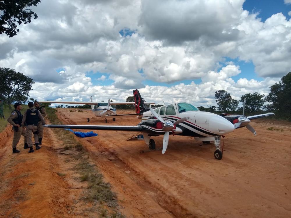 Polícia apreende aviões utilizados para o tráfico internacional de drogas em João Pinheiro,MG