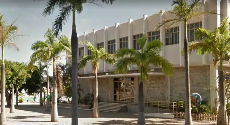 MPMG obtém condenação de ex-prefeito de João Pinheiro por desvio de recursos públicos