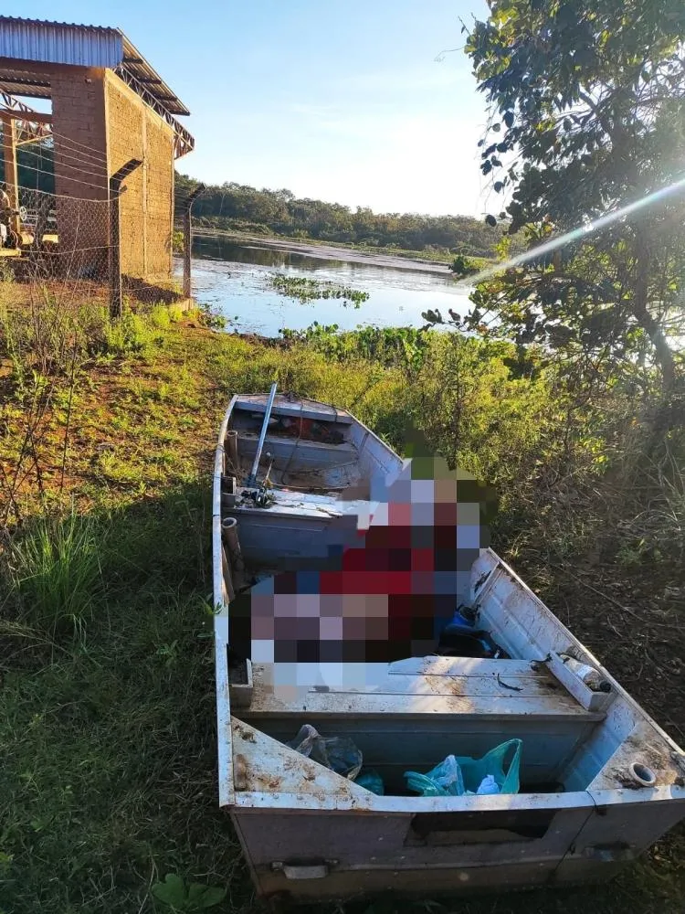 Homem morre afogado após ataque de abelhas em lagoa na região do Porto Buriti, em Paracatu