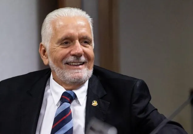 Operação Compliance Zero: PF cumpre mandados contra Jaques Wagner em investigação sobre o Banco Master