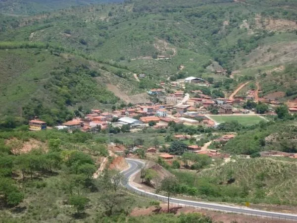 MP pede devolução de R$ 350 mil após vereadores aumentarem os próprios salários em Minas
